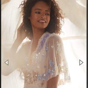 NWT Needle and Thread Eliza gown